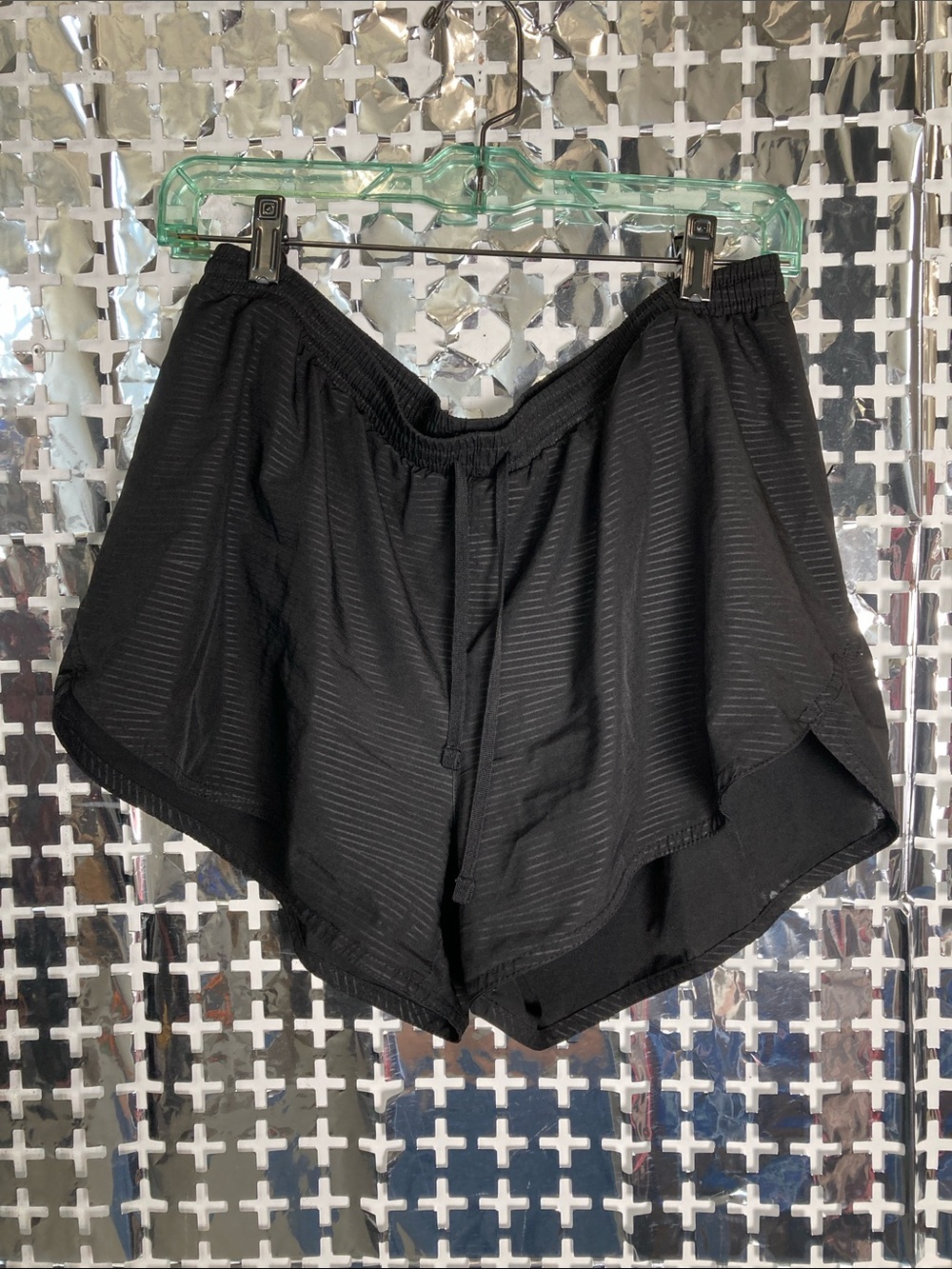 Old Navy Black Women's Athletic Shorts with Drawstring